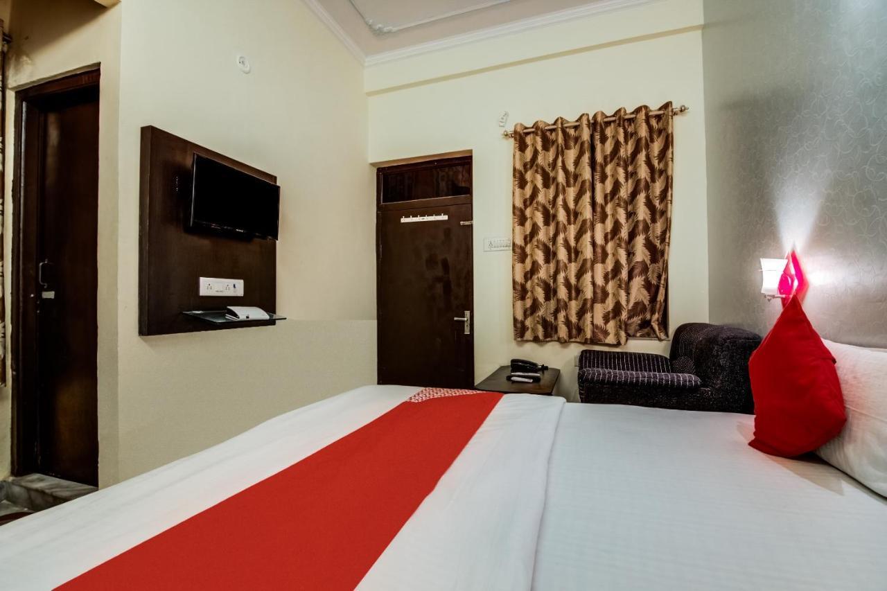 Oyo Hotel Malhotra Jaipur Ngoại thất bức ảnh